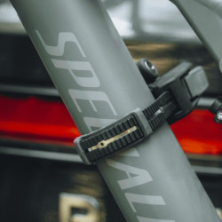 Thule Epos ParkSecure 3bike s parkovacími senzory