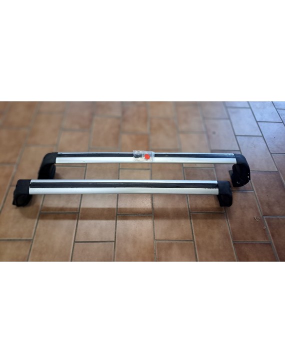 Použité střešní nosiče originál Renault Laguna III  2007 - 2015 s uchycením pod lem dveří